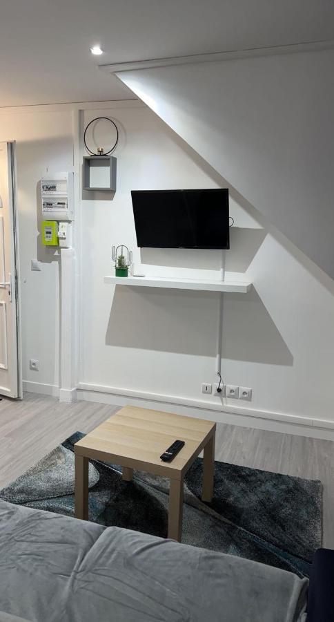 Appartement Moderne Refait A Neuf Proximite Centre Ville Et Plage Coudekerque-Branche Eksteriør bilde