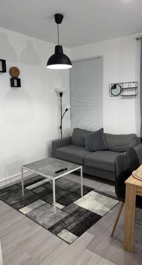 Appartement Moderne Refait A Neuf Proximite Centre Ville Et Plage Coudekerque-Branche Eksteriør bilde