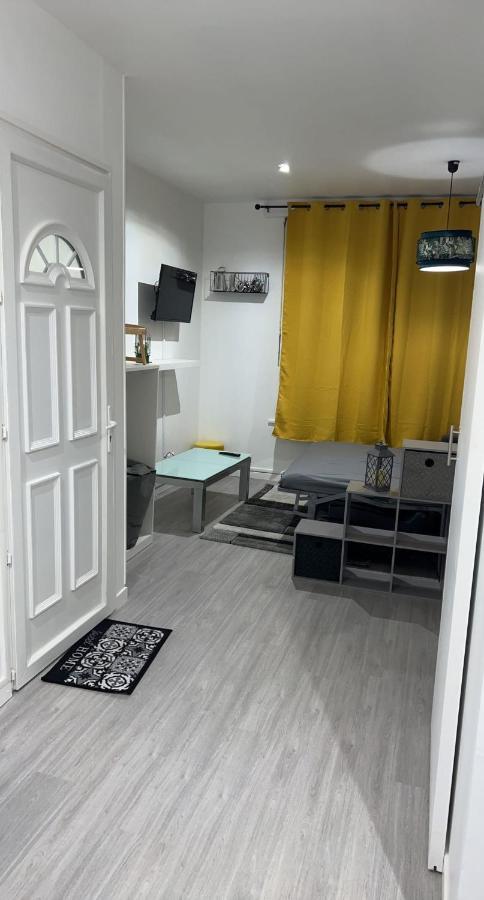 Appartement Moderne Refait A Neuf Proximite Centre Ville Et Plage Coudekerque-Branche Eksteriør bilde